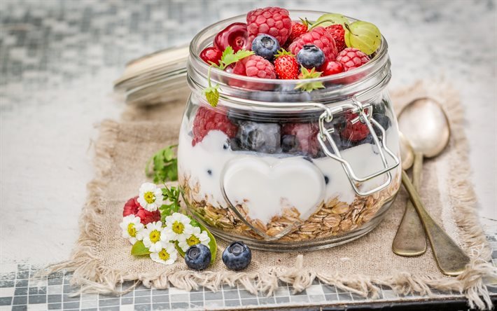 yogurt, strawberries, breakfast, dairy products