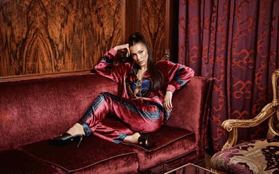 Bella Hadid, 2019, american c&#233;l&#233;brit&#233;, Versace photoshoot, american mannequins, de beaut&#233;, de Hollywood, de Bella Hadid photoshoot
