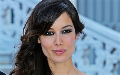 Berenice Marlohe, french actress, portrait, photo shoot, french famous actresses, face