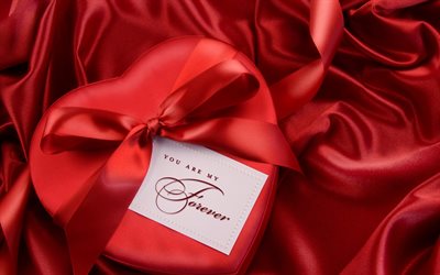 Kırmızı kalp hediye kutusu, romantik hediye, aşk kavramları, Sevgililer G&#252;n&#252;, 14 Şubat, kırmızı ipek yay