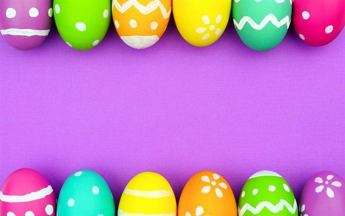 De pascua, huevos de Pascua, fondo p&#250;rpura, multi-color de los huevos