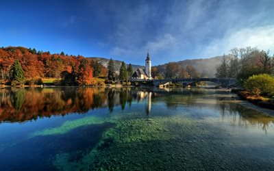 Del Lago Bohinj, lago de origen Glaciar, Bohinj, iglesia, tarde, puesta de sol, oto&#241;o, paisaje de monta&#241;a, Eslovenia