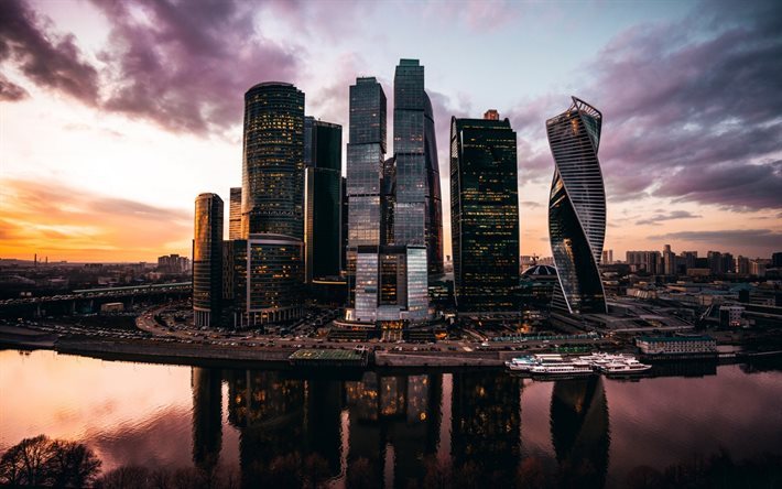 Moskova Şehir, modern mimari, g&#246;kdelenler, Rusya, G&#252;n batımı, Moskova