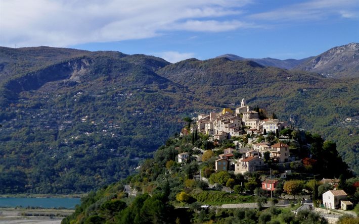 La Roquette-sur-Var, mountains, France