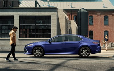 2021, Toyota Camry, vista lateral, exterior, sed&#227; azul, novo Camry azul, carros japoneses, Toyota