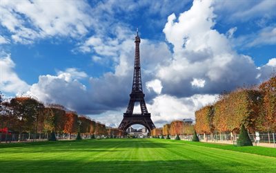 Eiffel-Torni, 4k, syksy, ranskan maamerkkej&#228;, vihre&#228;t nurmikot, Pariisi, Ranska