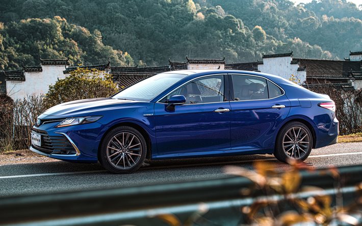 Toyota Camry Hybrid, 4k, vue lat&#233;rale, voitures 2021, CN-spec, Toyota Camry 70, Blue Camry, voitures japonaises, Toyota