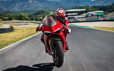 Ducati Panigale V4 S, 4k, superbikes, raceway, 2018 bikes, sportsbikes, Ducati