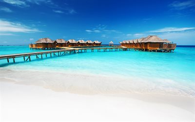 Maldivler, su &#252;zerinde bungalov, 4k, ocean, blue lagoon hotel, tropik adalar, Seyahat kavramlar