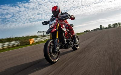 Ducati Hypermotard 939 SP, 2017 bikes, rider, superbikes, Ducati
