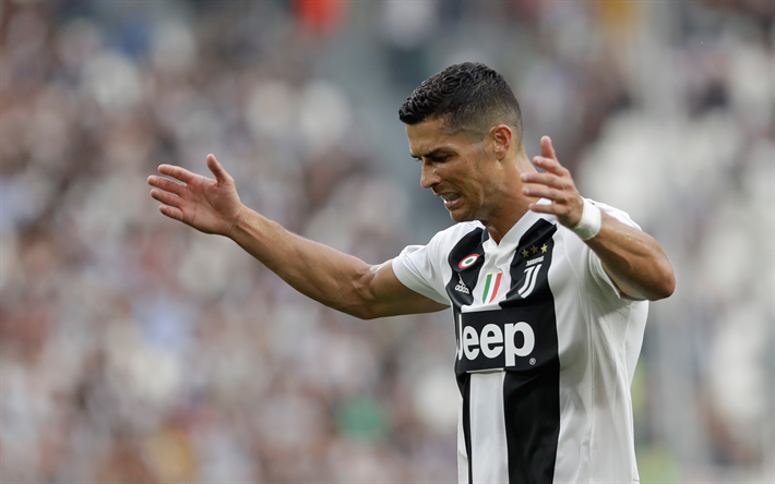 Cristiano Ronaldo, 4k, Portugalin jalkapalloilija, Juventus FC, pettymys, muotokuva, uusi Juventus logo, Serie, Italia, jalkapallo