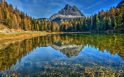 Lago d&#39;Antorno, lago di montagna, Alpi, autunno, paesaggio di montagna, Dolomiti, paesaggio autunnale, Trentino, Italia