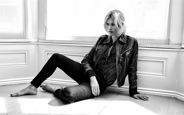 Kate Moss, vacker flicka, modell, svartvitt foto, blond