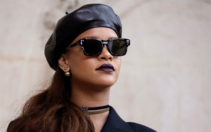 Rihanna, Barbados laulaja, Robyn Rihanna Fenty, muotokuva, photoshoot, musta lasit, suosittu laulajat