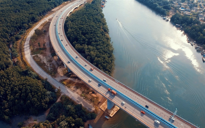 autoroute moderne, de l&#39;automobile pont Japonais, les routes, coucher du soleil, circulation &#224; gauche, Japon