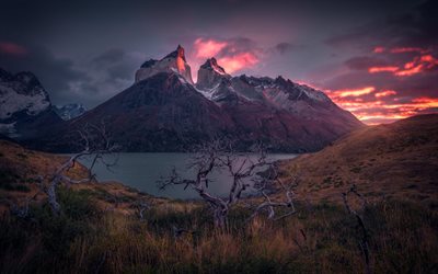 andes, tarde, paisaje de monta&#241;a, patagonia, monta&#241;as, lago de monta&#241;a, puesta de sol, nubes anaranjadas, chile