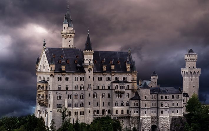 Castello di Neuschwanstein, bellissimo castello, luoghi romantici, castelli della Germania, Baviera, Germania
