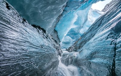 Worthington Glacier, Alaska, USA, blocks of ice, river, water