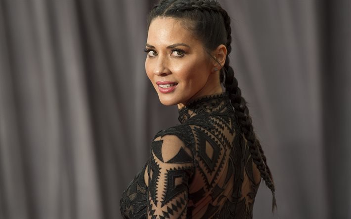Olivia Munn, actrice am&#233;ricaine, portrait, s&#233;ance photo, robe noire, actrices populaires