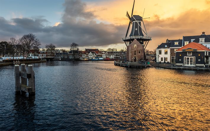 Haarlem, 4k, mulino, sera, tramonto, canale, vecchio mulino in legno, paesaggio urbano di Haarlem, Paesi Bassi