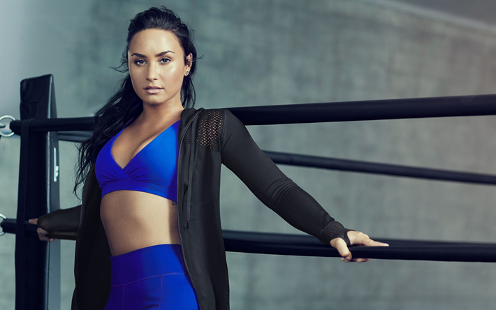 Demi Lovato, entrenamiento, fitness, actriz estadounidense, superestrellas