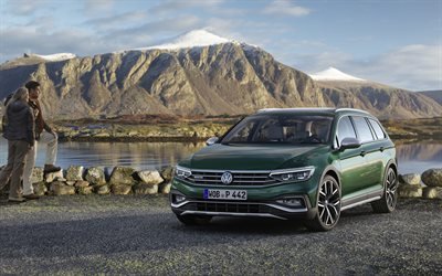 Volkswagen Passat Alltrack, 2019, exterior, new green Passat, station wagon, front view, german cars, Volkswagen