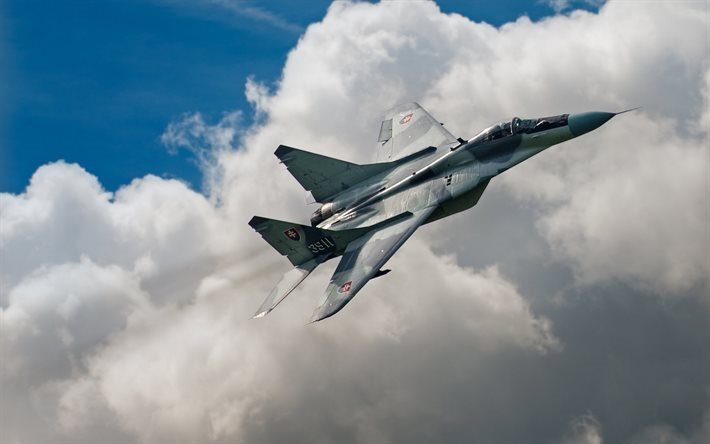 MiG-29, taivas, taistelijat, Tukipiste, Slovakian Ilmavoimien