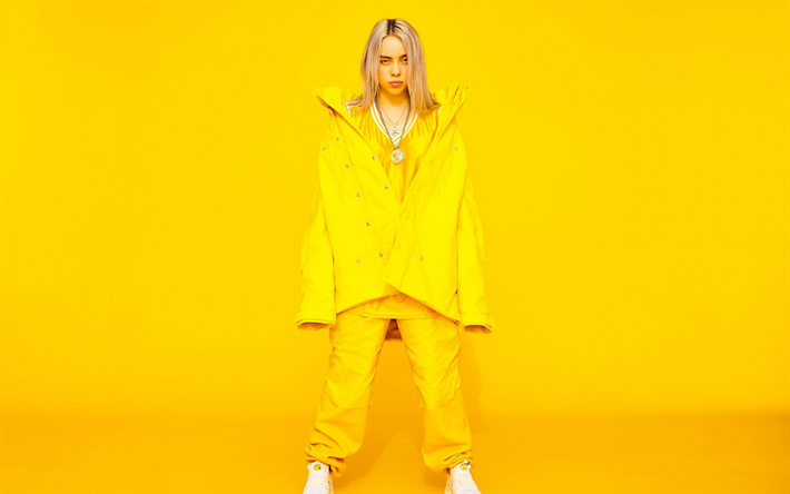 Billie Eilish, cantante Estadounidense, sesi&#243;n de fotos, la joven cantante, fondo amarillo, amarillo traje