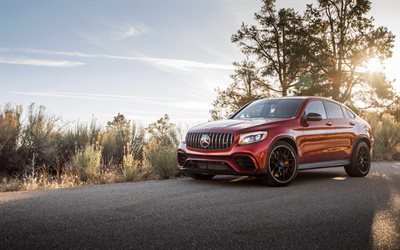 Mercedes-Benz GLC Coupe 63S AMG, 4MATIC, 2018, front view, tuning, new red GLC Coupe, black wheels, German cars, Mercedes