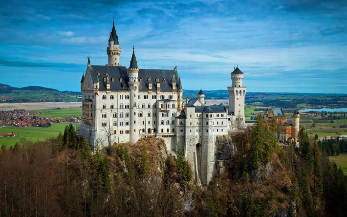 Castello di Neuschwanstein, romantico castello, punto di riferimento, Alpi Bavaresi, paesaggio di montagna, Castelli della Germania, Alpi, Schwangau, Germania