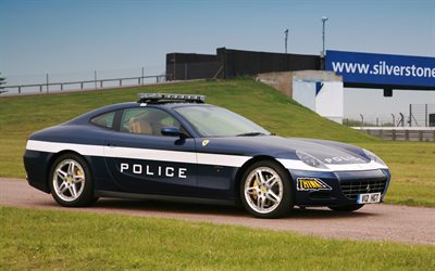 Ferrari 612, Scaglietti Poliisi, kilparadalla, poliisi ferrari, kilpa-autot, poliisin autoja