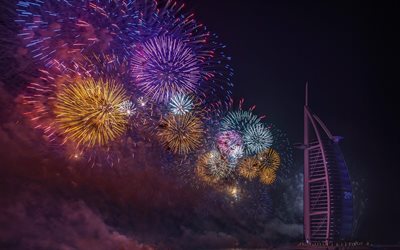 H&#244;tel Burj Al Arab, Duba&#239;, ville de nuit, feux d&#39;artifice, des vacances, des &#201;MIRATS arabes unis