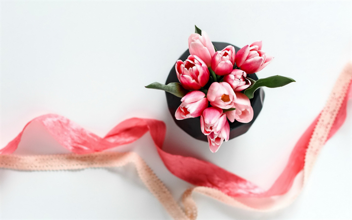 tulipani rosa, fiori di primavera, nastro di seta rosa, tulipani