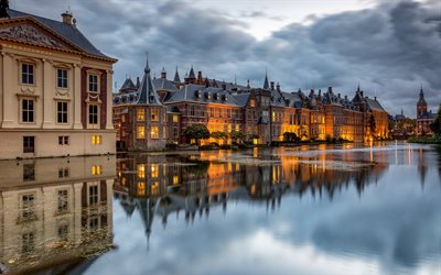 Hofvijver, Hague, artificial lake, Torentje, old buildings, Het Torentje, evening, sunset, Hague cityscape, Netherlands