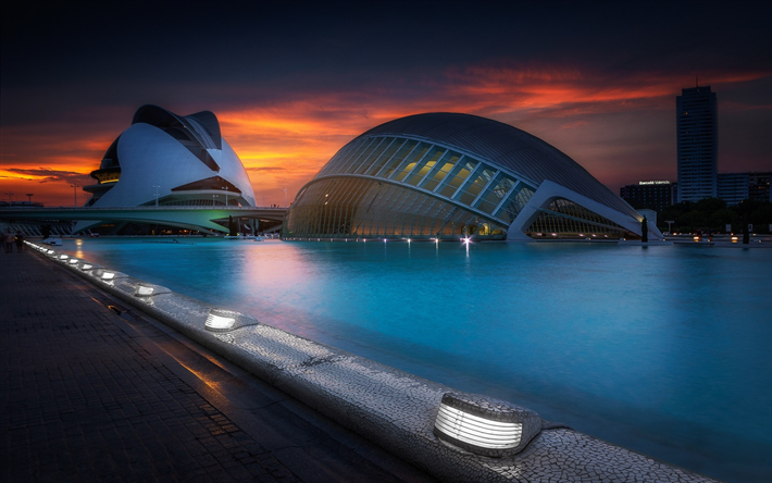 Valencia, Sanat ve bilim Şehri futuristik binalar, modern mimarisi, &#231;eşmeler, akşam, G&#252;n batımı, İspanya