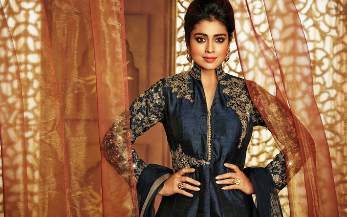 shriya saran bollywood, indian actress, indian jewelry, portrait, fotoshooting