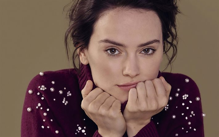 Daisy Ridley, English actress, portrait, purple sweater, photoshoot, beautiful female eyes