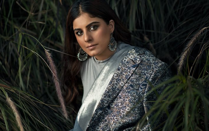 Isha Talwar, Indian actress, portrait, photoshoot, gray jacket with floral ornament, Bollywood