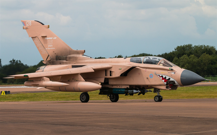 Panavia Tornado GR4, caccia tedesco, combattimento aereo, deserto camouflage, aerei militari