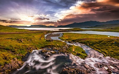 kirkjufell river, kv&#228;ll, solnedg&#229;ng, bergslandskap, dal, kirkjufell berg, island