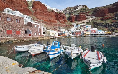 Amoudi Bay, Santorini, Oia island, b&#229;tar, bay, romantiska &#246;n, Grekland, resor, Europa