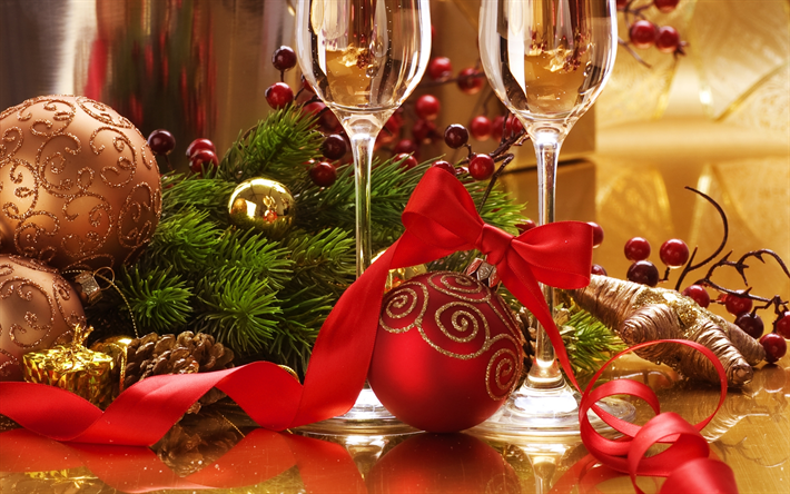 Joulu, Uusi Vuosi, 2018, koristeet, Joulu punaisia palloja, lasit samppanjaa