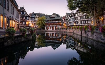 Petite France, Strasburgo, sera, tramonto, centro storico, paesaggio urbano di Strasburgo, Francia