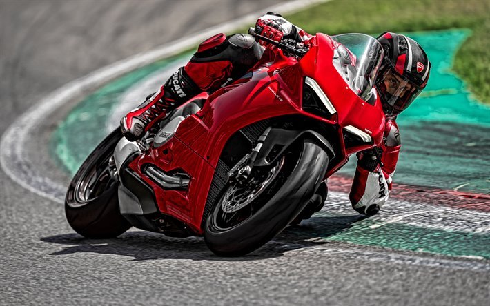 Ducati Panigale V2, 2020, punainen urheilu py&#246;r&#228;, urheilu py&#246;r&#228;, uusi punainen Panigale V2, italian urheilu polkupy&#246;r&#228;&#228;, race track, Ducati
