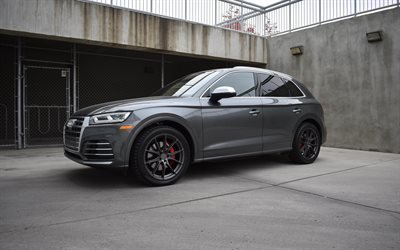 Audi SQ5, 2018, gri crossover, 4k, yeni gri SQ5, Alman otomobil, Audi