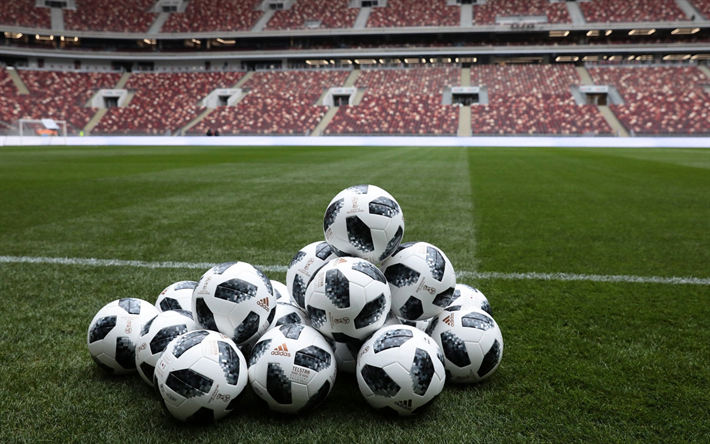 Adidas Telstar de 18 ans, en 2018, le ballon de match officiel, 2018 la Coupe du Monde de football en pelouse, herbe, montagne de boules, Russie 2018, Luzhniki Stadium