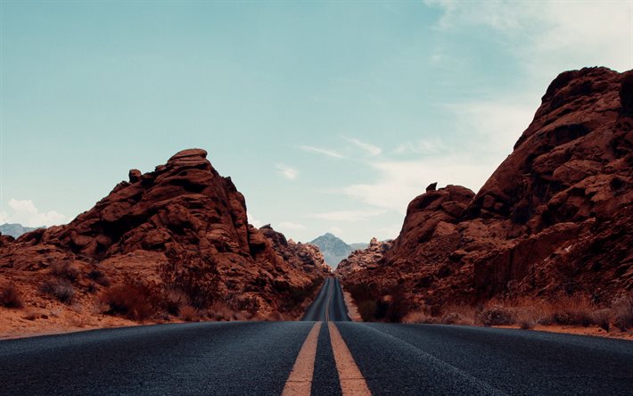carretera de asfalto, Arizona, tarde, puesta de sol, rojo rocas, el camino entre las rocas, estados UNIDOS
