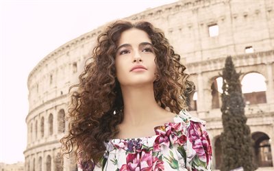 Chiara Scelsi, italien, mod&#232;le de mode, belle femme italienne, portrait, s&#233;ance de photos