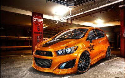 Chevrolet Spark, el ajuste de estacionamiento, estancia, atentos Spark, Chevrolet, de color naranja Chispa