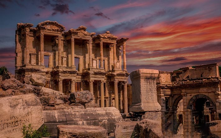 Biblioteket i Celsus, Efesos, gammal byggnad, kv&#228;ll, solnedg&#229;ng, landm&#228;rke, Anatolien, Turkiet